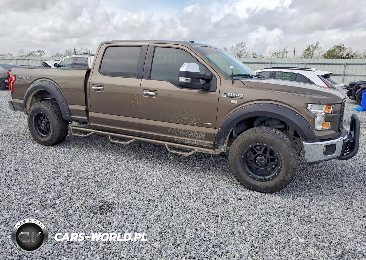 2017 Ford F150 Supercrew VIN:1FTFW1EG2HKE35901 - 4