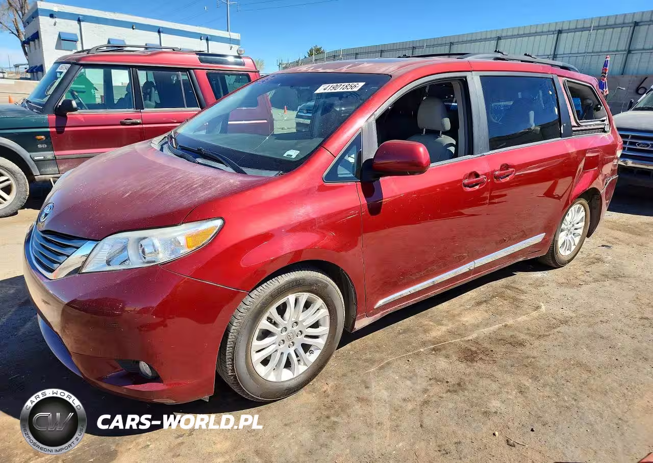 2011 Toyota Sienna Xle 8-Passenger