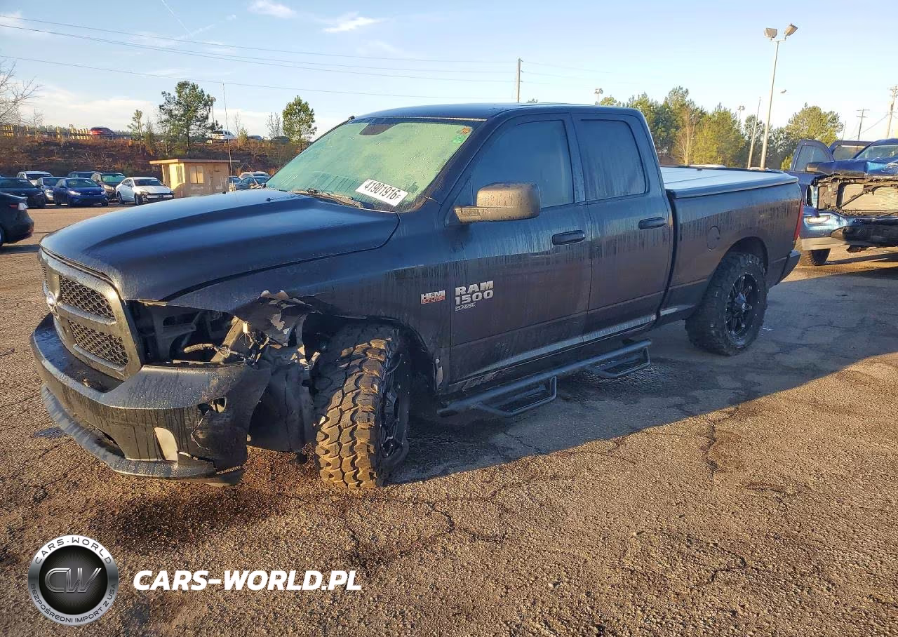 2019 Ram 1500 Classic Tradesman VIN:1C6RR6FT9KS586018 - 1