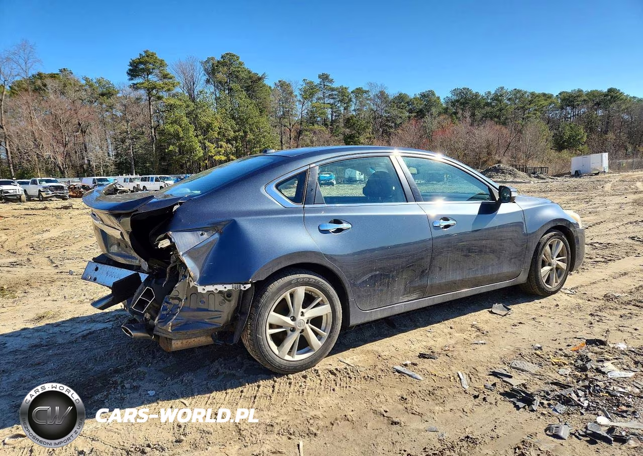 2013 Nissan Altima 2.5 VIN:1N4AL3APXDC165105 - 3