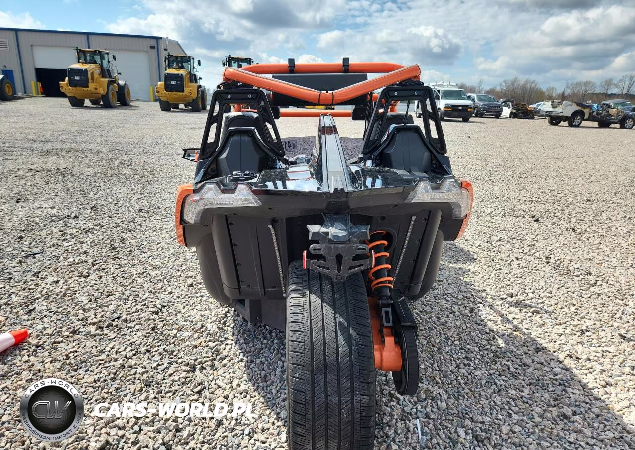 2017 Polaris Slingshot Slr VIN:57XAARFA5H8123819 - 6