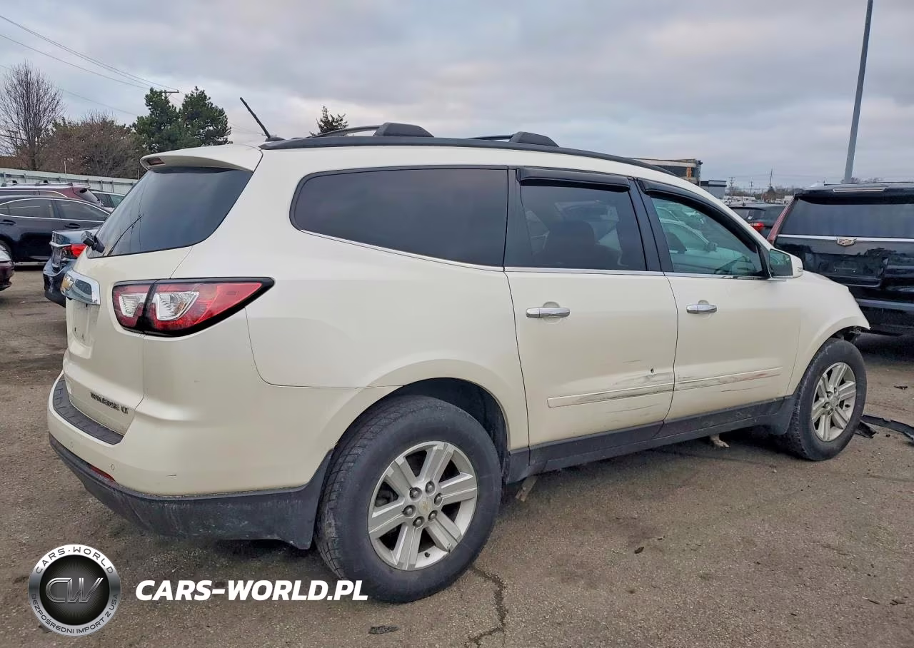 2014 Chevrolet Traverse Lt VIN:1GNKRHKD0EJ219675 - 3