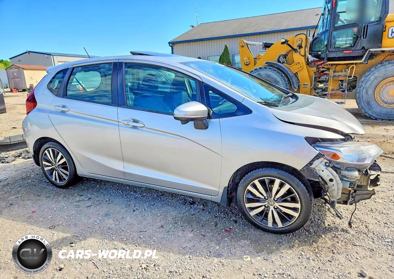 2015 Honda Fit Ex VIN:3HGGK5H82FM729124 - 4