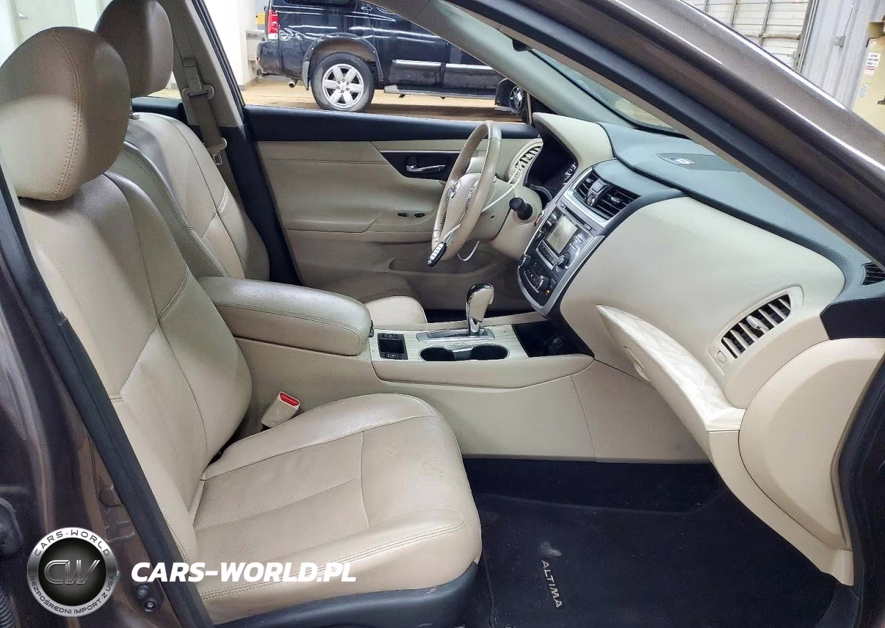 2017 Nissan Altima 2.5 VIN:1N4AL3AP2HC120889 - 7