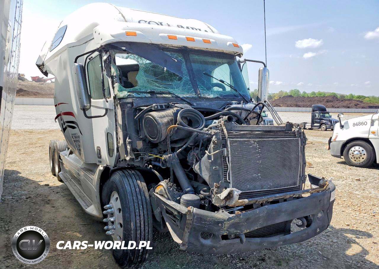 2005 Freightliner Columbia 120 Semi Truck