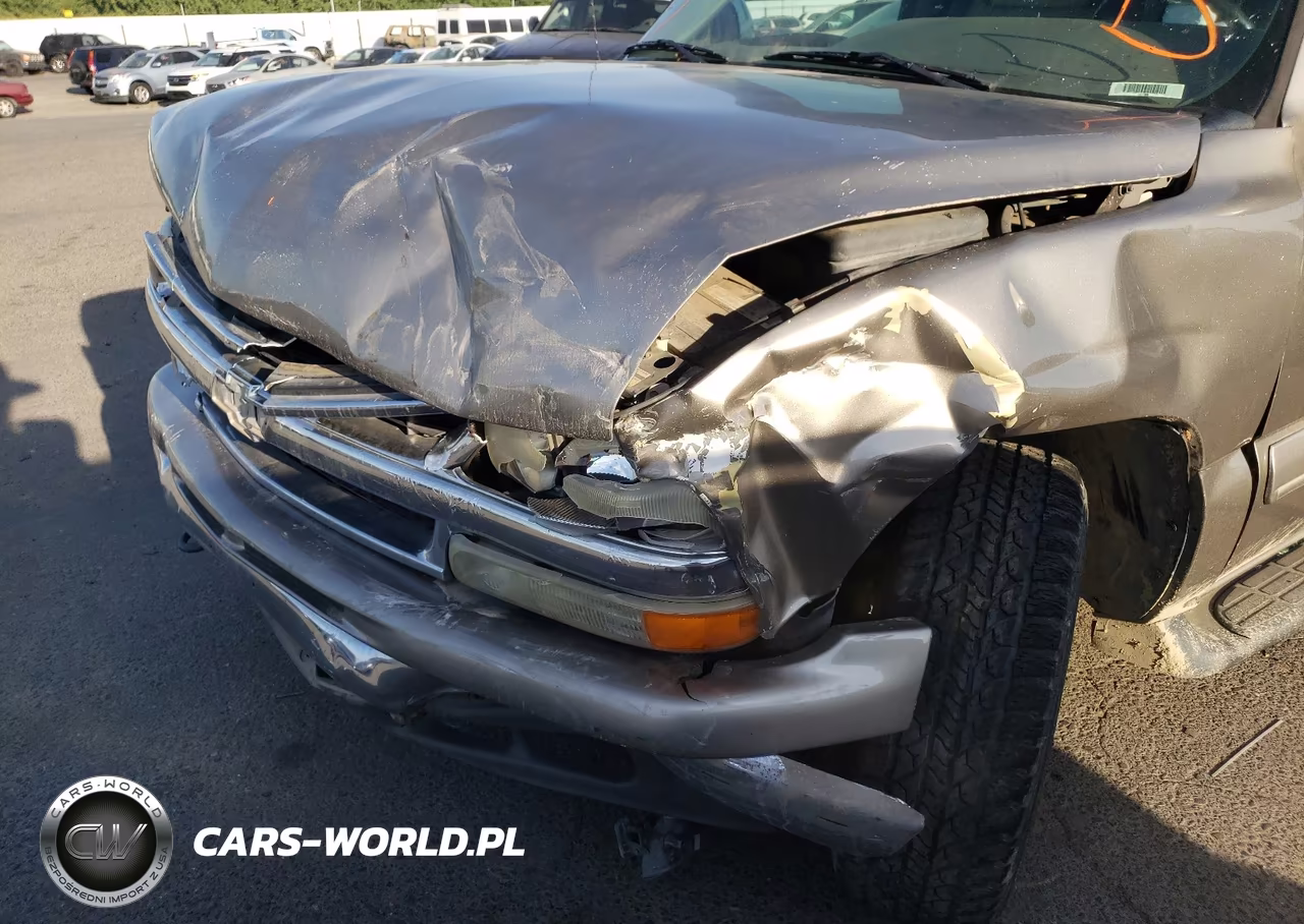 2001 Chevrolet Suburban K1500 VIN:1GNFK16T71J263326 - 9