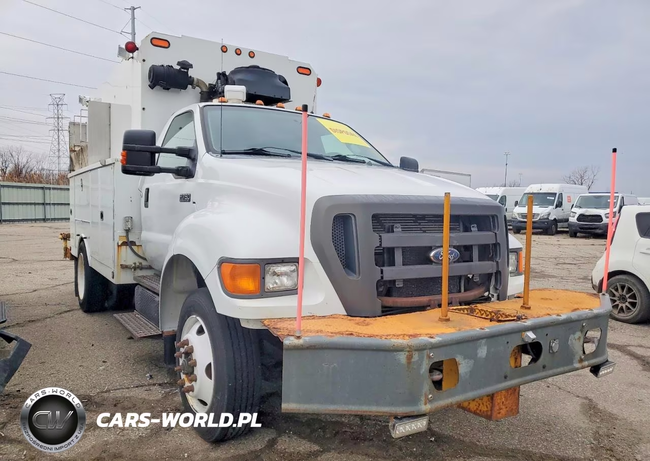 2011 Ford F750 Super Duty Utility - Service Truck – zdjęcie 1 z 13