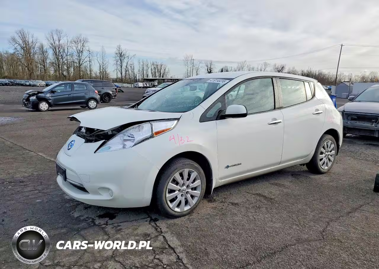 2015 Nissan Leaf S