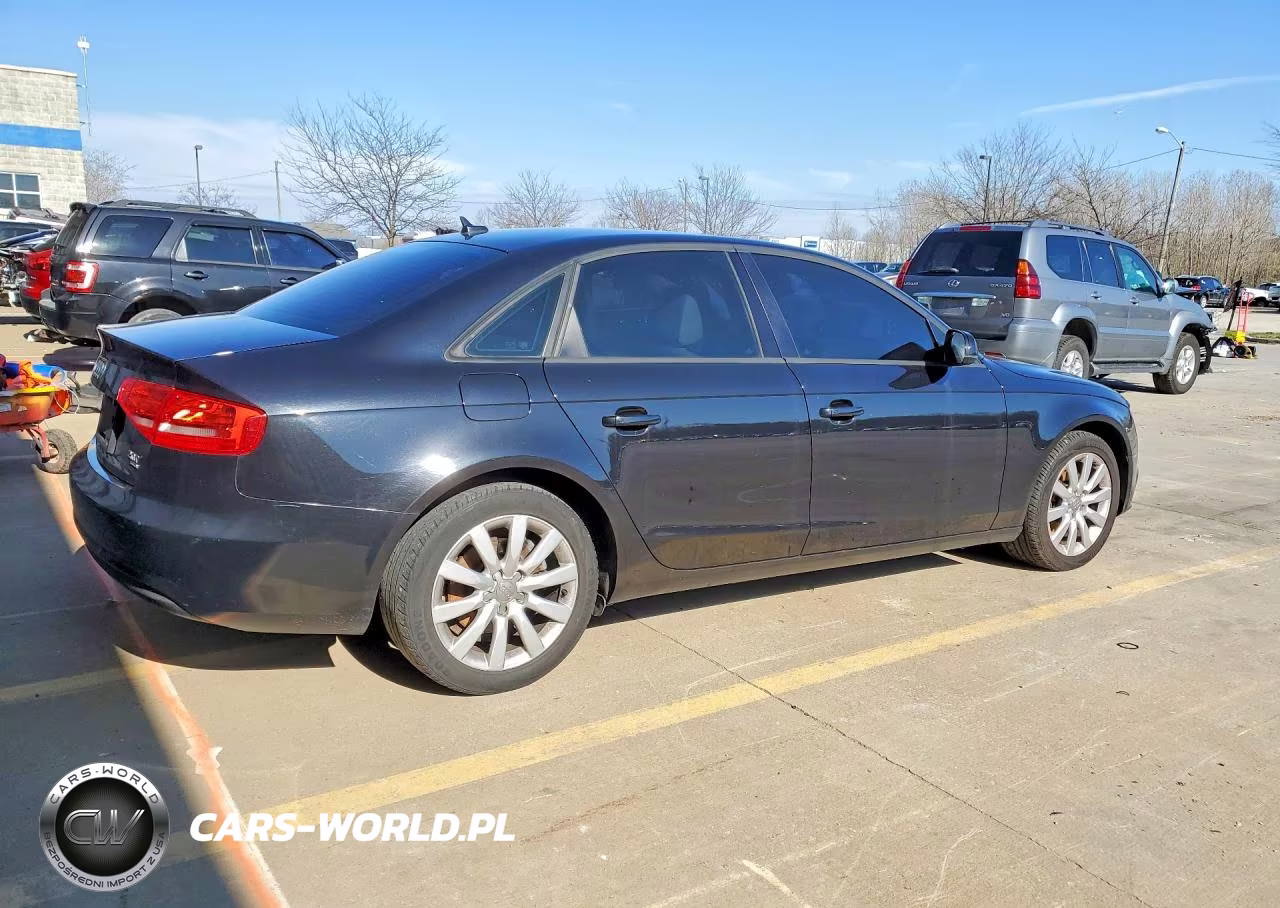 2014 Audi A4 Premium VIN:WAUBFAFLXEN000853 - 3