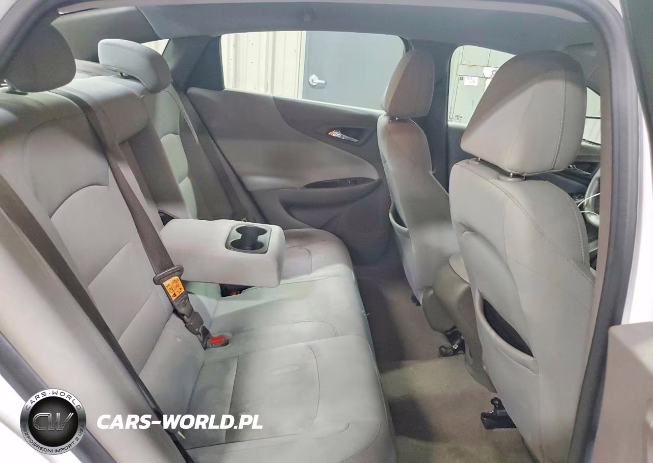 2017 Chevrolet Malibu Ls VIN:1G1ZB5ST2HF190617 - 10