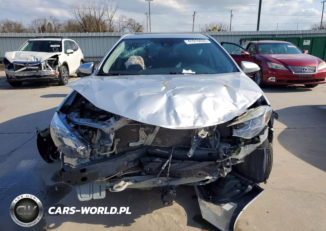 2018 Toyota Corolla Xse VIN:5YFBURHE2JP756471 - 5