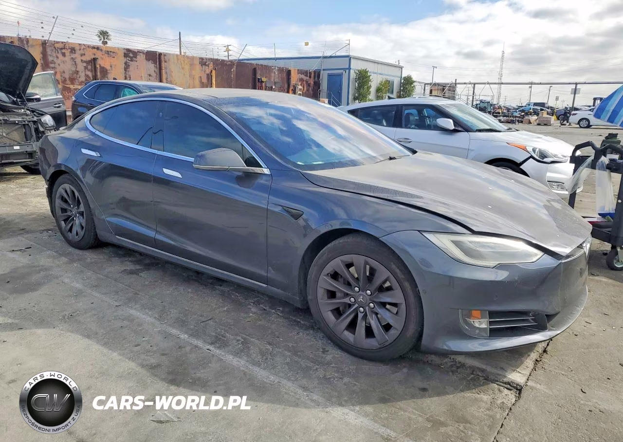 2017 Tesla Model S VIN:5YJSA1E26HF219371 - 4