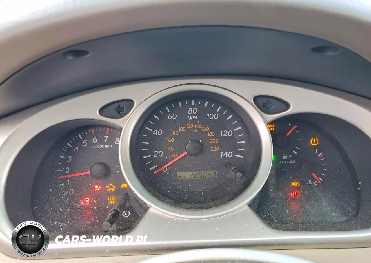 2004 Toyota Highlander Base VIN:JTEDP21A840022121 - 9