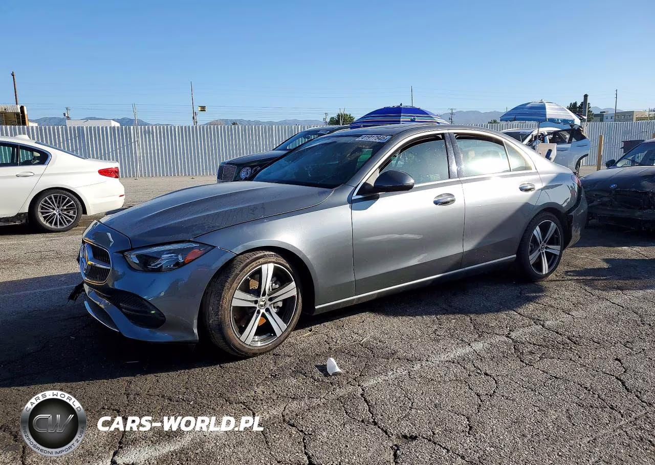 2022 Mercedes-Benz C 300