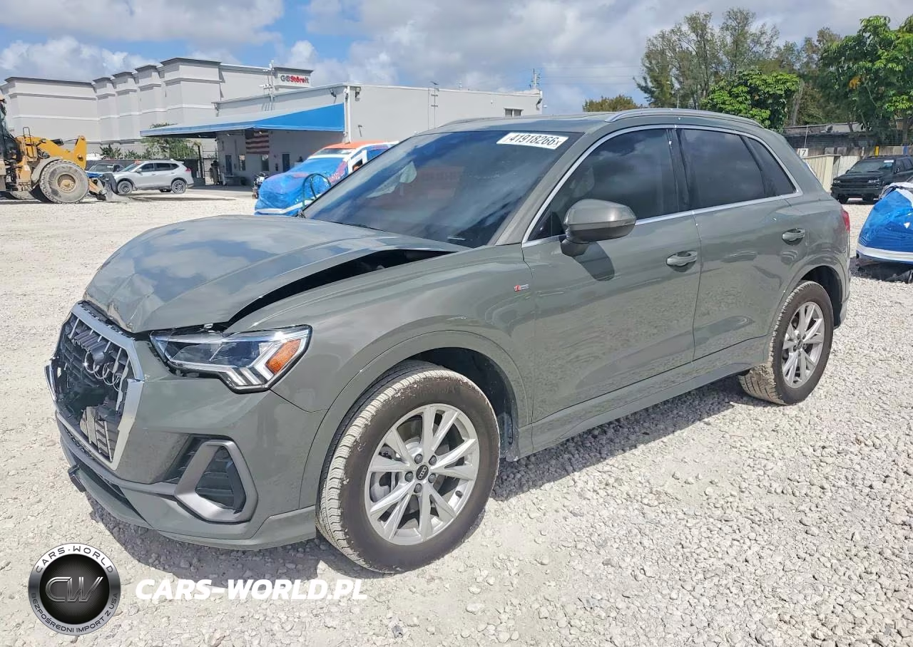 2025 Audi Q3 Premium S Line 45 VIN:WA1DECF39S1100224 - 1