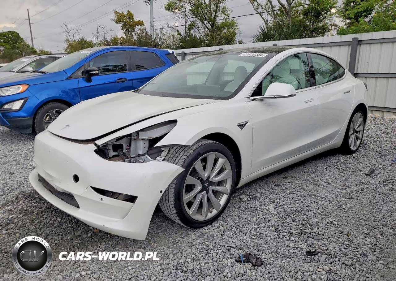 Główne zdjęcie 2020 Tesla Model 3