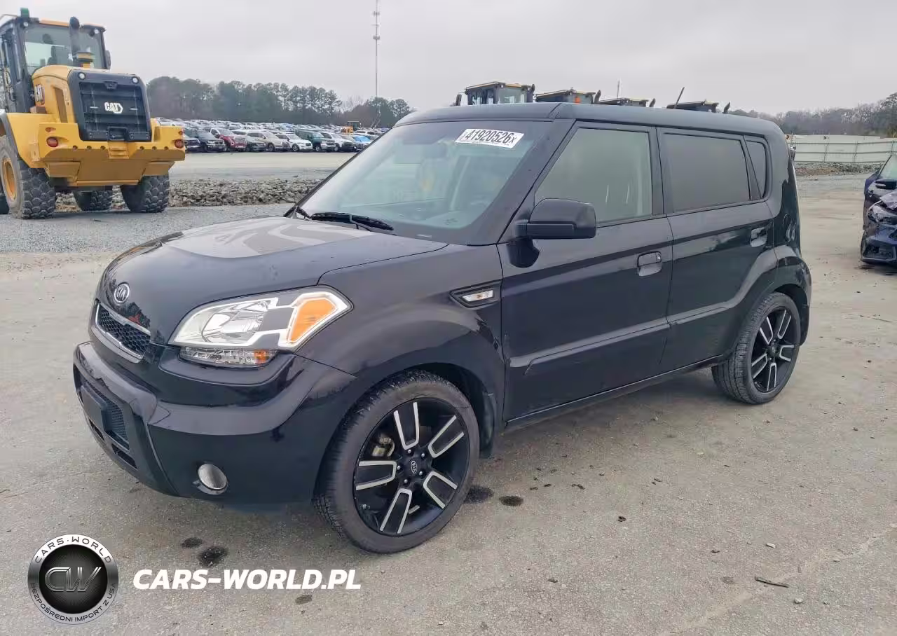 2010 Kia Soul +