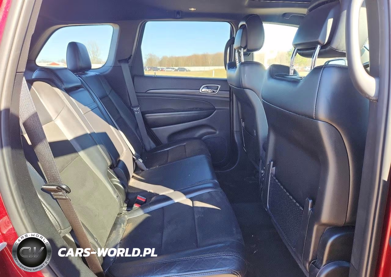 2019 Jeep Grand Cherokee Laredo VIN:1C4RJFAG7KC600888 - 11