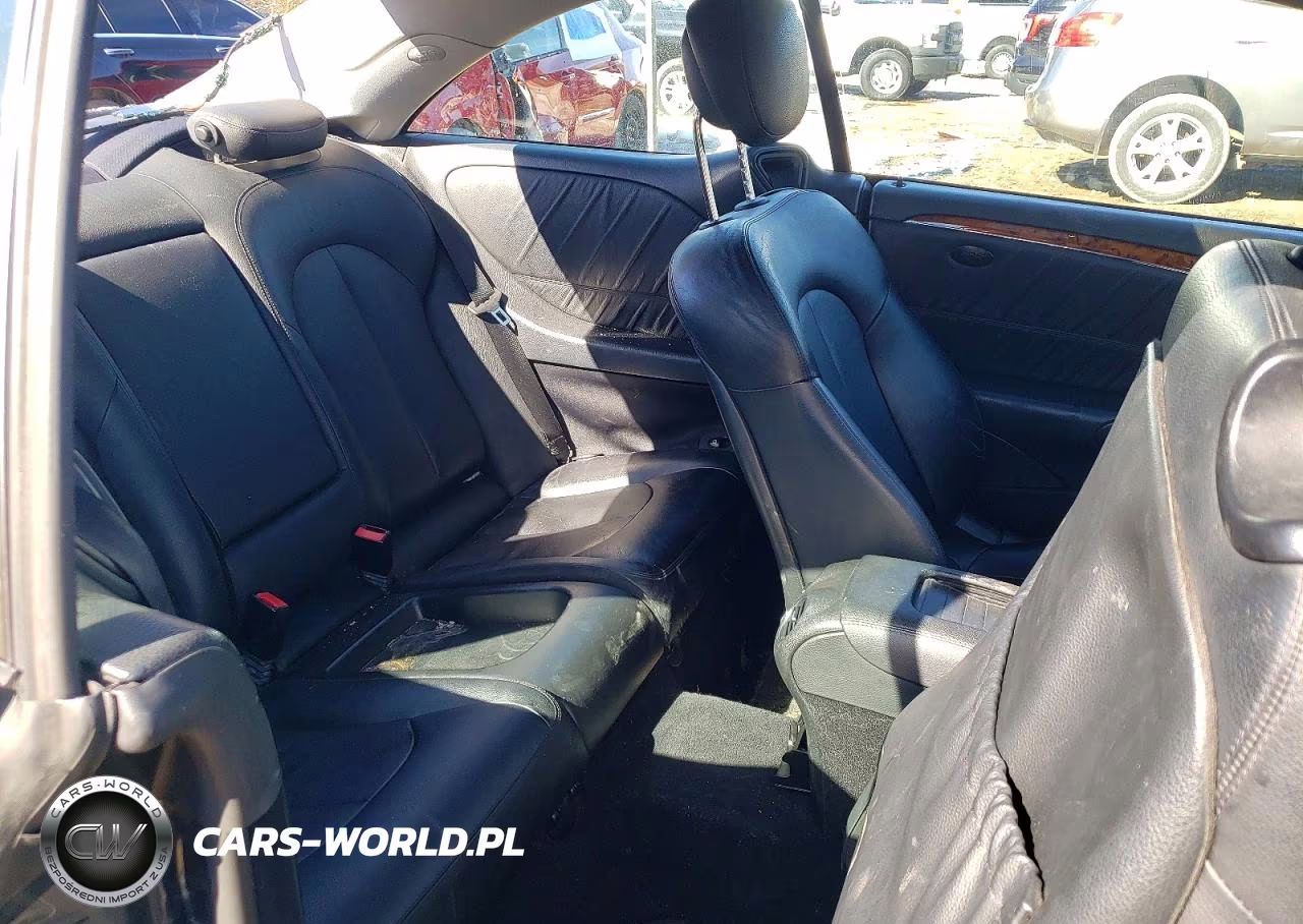 2009 Mercedes-Benz Clk 350 VIN:WDBTJ56H89F259364 - 10