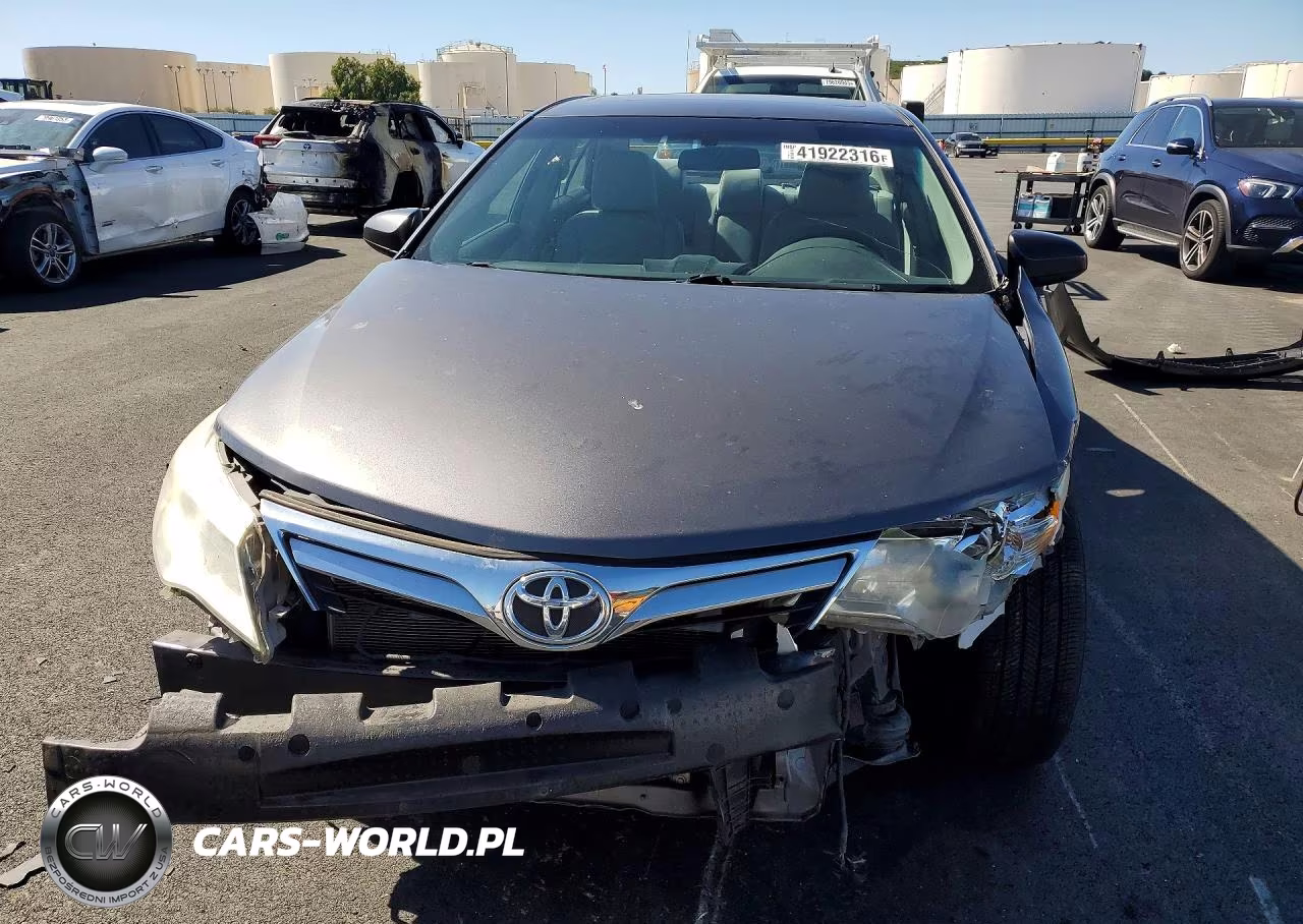 2012 Toyota Camry Xle VIN:4T4BF1FK9CR204235 - 5