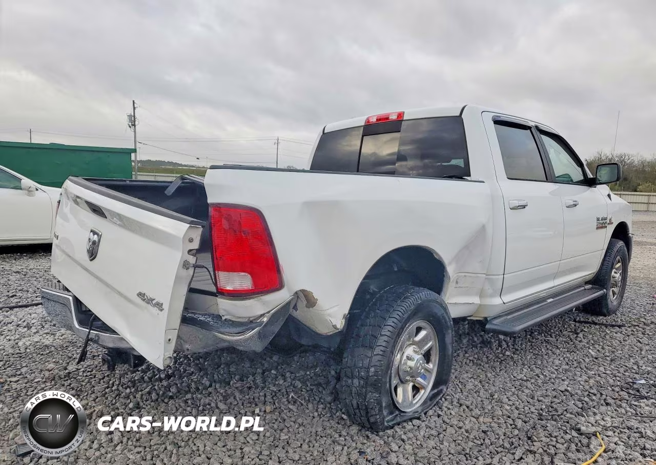 2017 Ram 2500 Slt VIN:3C6UR5DL7HG678428 - 3