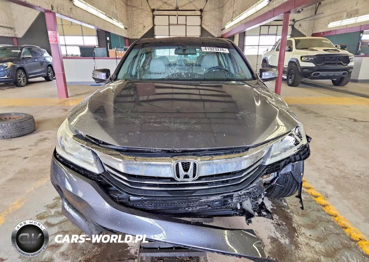 2017 Honda Accord Exl VIN:1HGCR2F83HA011092 - 5
