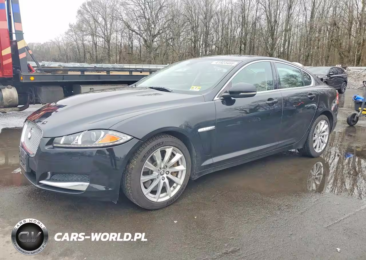 2013 Jaguar Xf