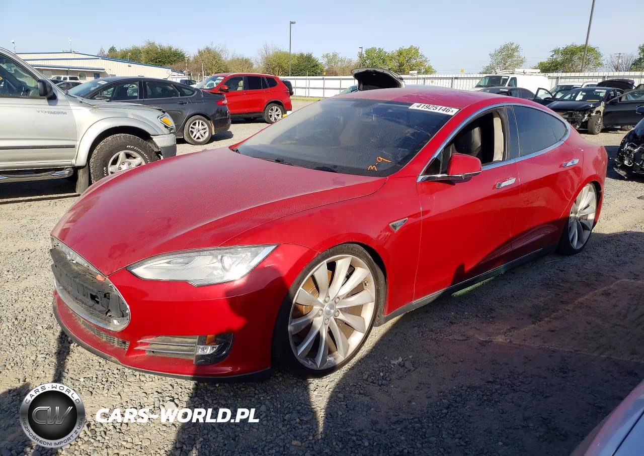 2013 Tesla Model S VIN:5YJSA1DP5DFP09744 - 1
