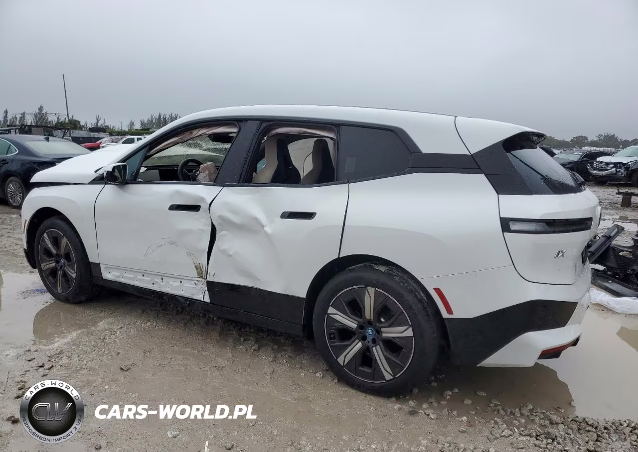 BMW IX XDRIVE5 VIN:WB523CF03SCT45934 - 2