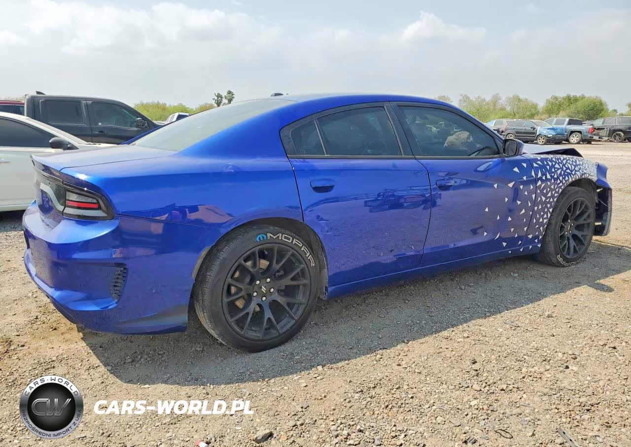 2018 Dodge Charger Sxt VIN:2C3CDXBG4JH196515 - 3