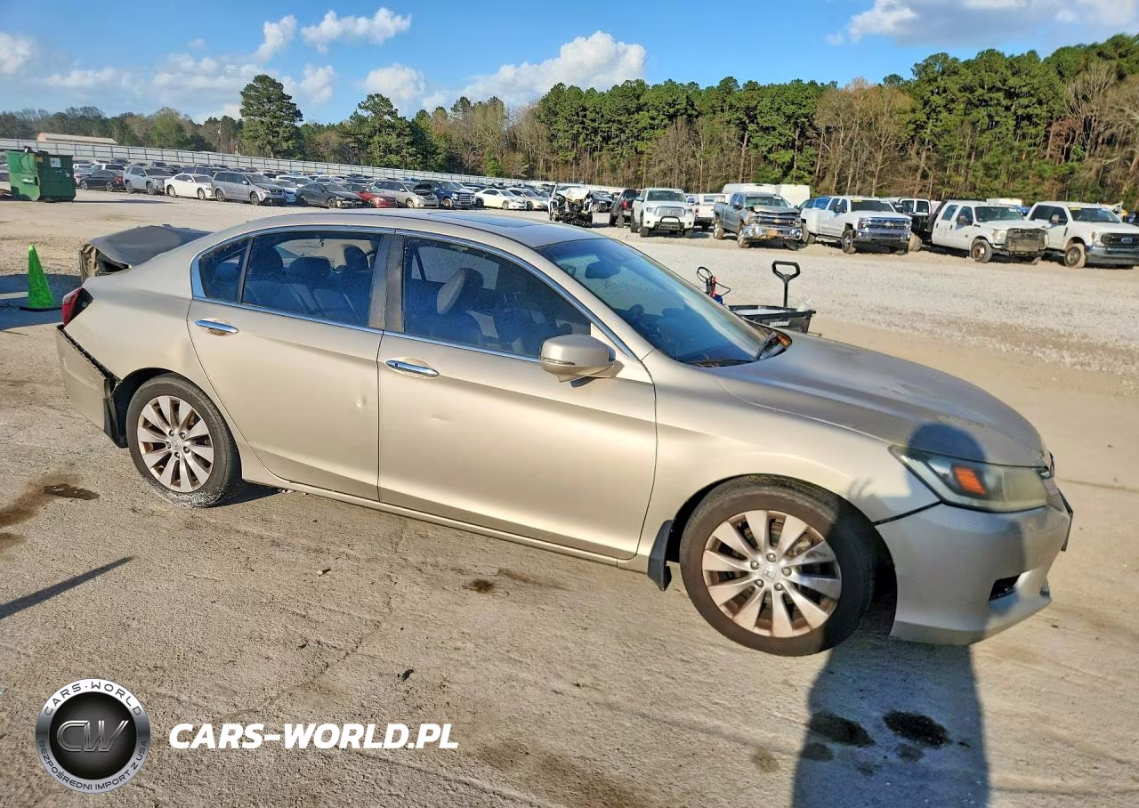 2013 Honda Accord Exl VIN:1HGCR2F83DA070220 - 4