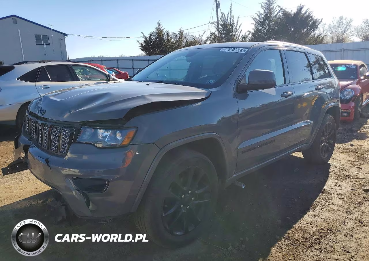 2019 Jeep Grand Cherokee Laredo