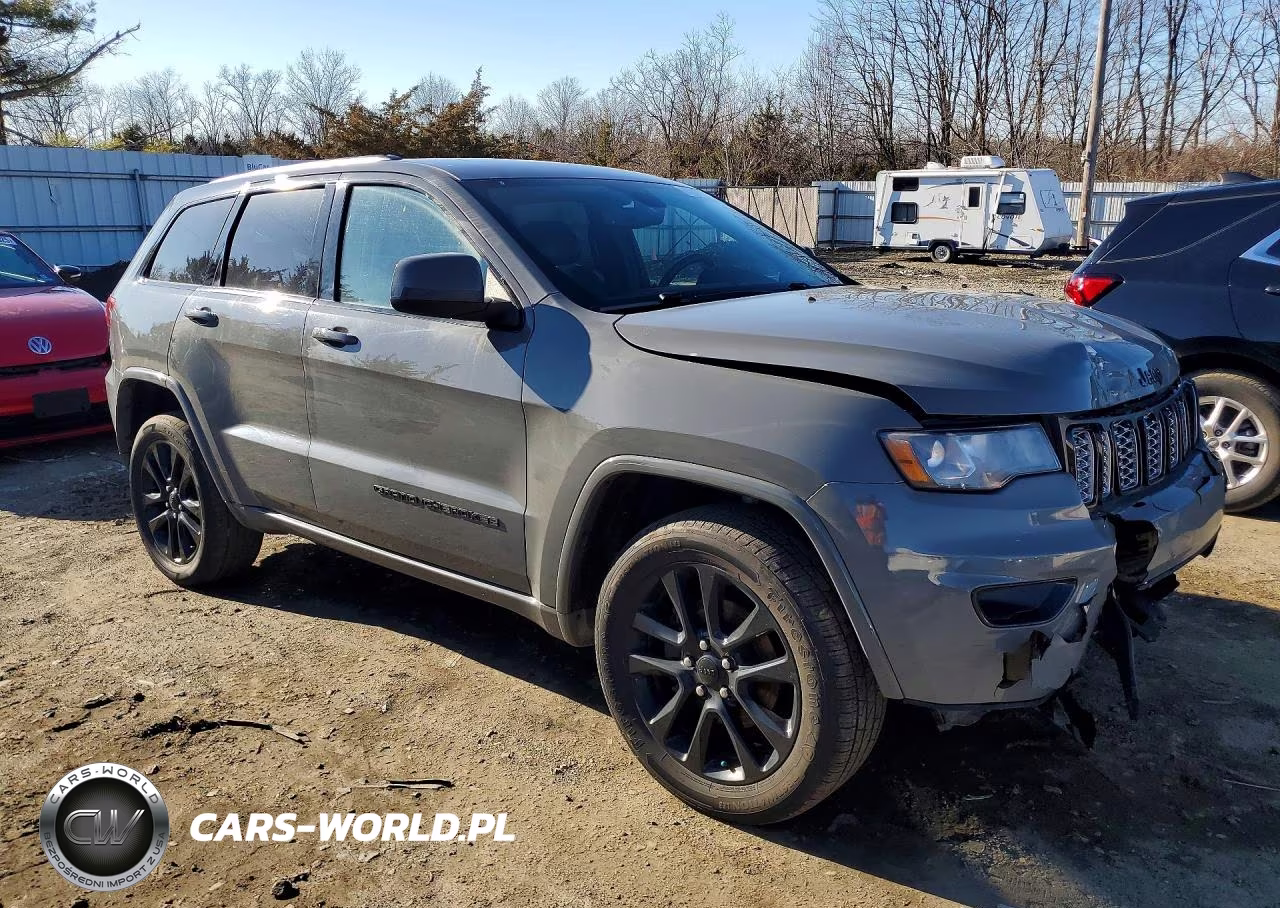 2019 Jeep Grand Cherokee Laredo VIN:1C4RJFAG8KC750959 - 4