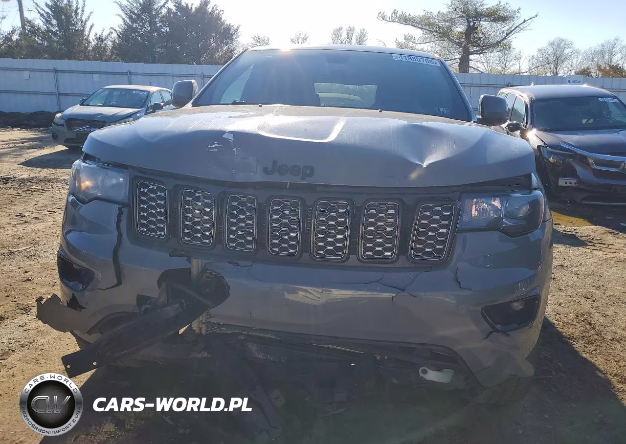 2019 Jeep Grand Cherokee Laredo VIN:1C4RJFAG8KC750959 - 5