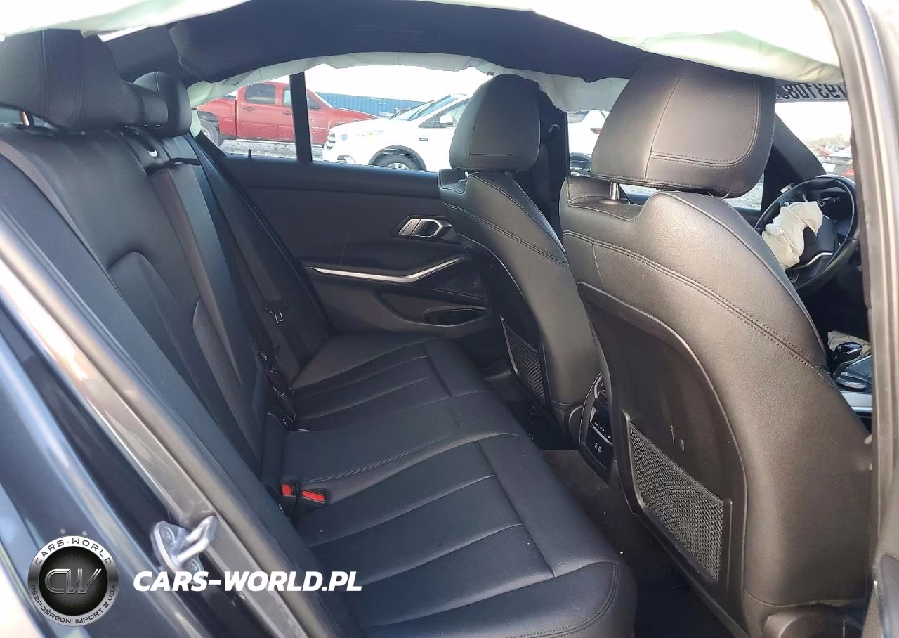 2021 BMW 330I VIN:3MW5R1J06M8C07467 - 10