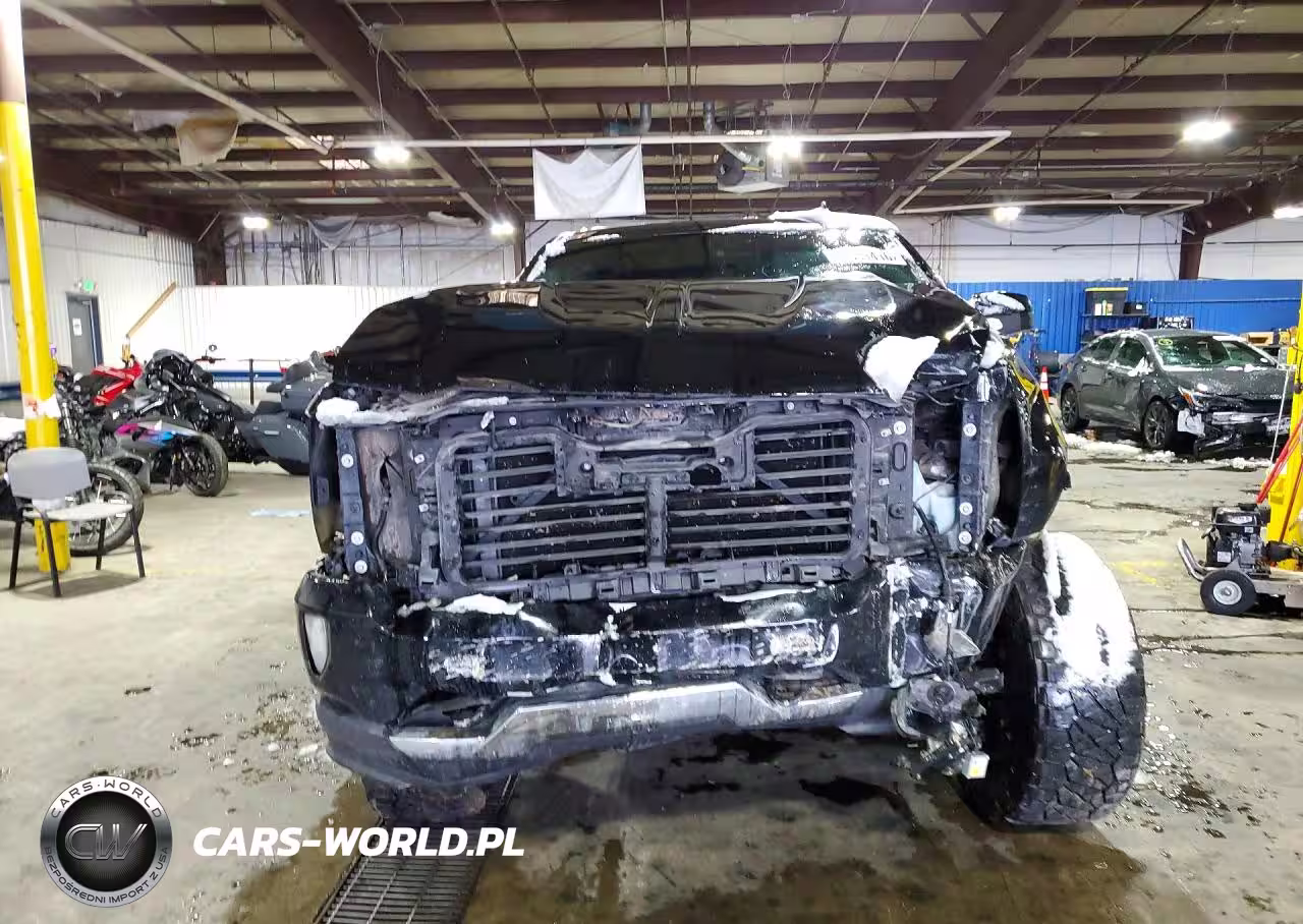 2018 Chevrolet Silverado K1500 Lt VIN:3GCUKREC1JG181397 - 5