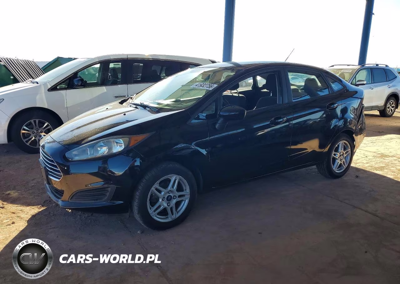Główne zdjęcie 2018 Ford Fiesta Se