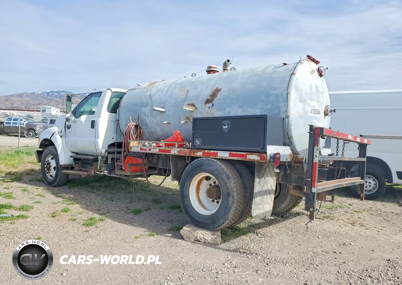 2007 Ford F750 Super Duty Tank Truck VIN:3FRWF75B97V515451 - 2