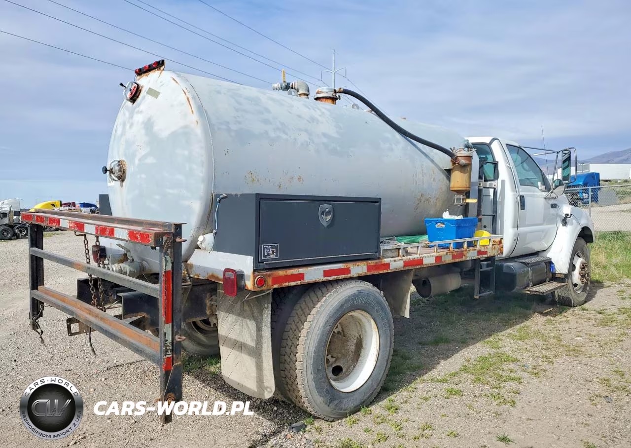 2007 Ford F750 Super Duty Tank Truck VIN:3FRWF75B97V515451 - 3
