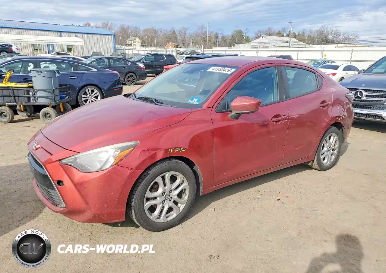 2018 Toyota Yaris Ia Base