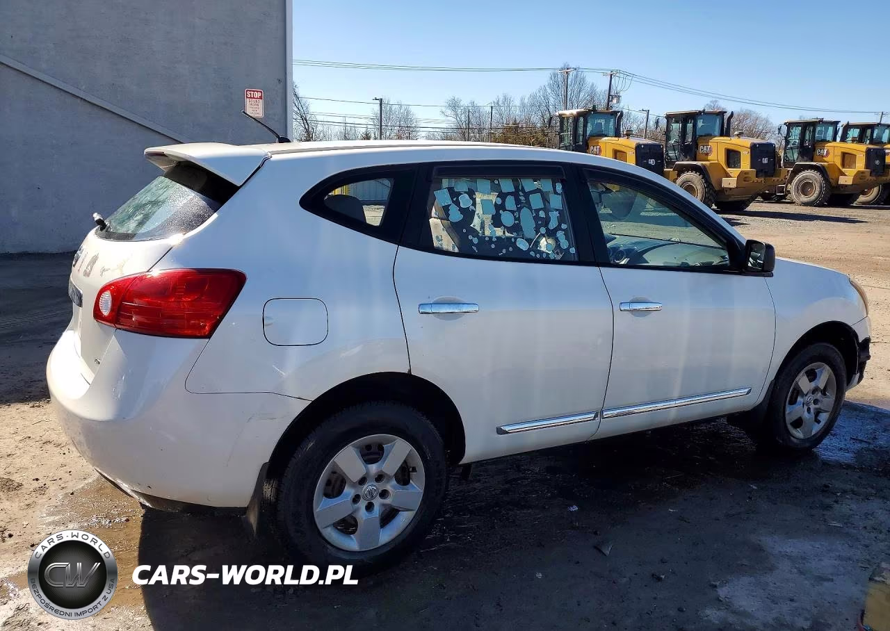 2012 Nissan Rogue S VIN:JN8AS5MV5CW368682 - 3