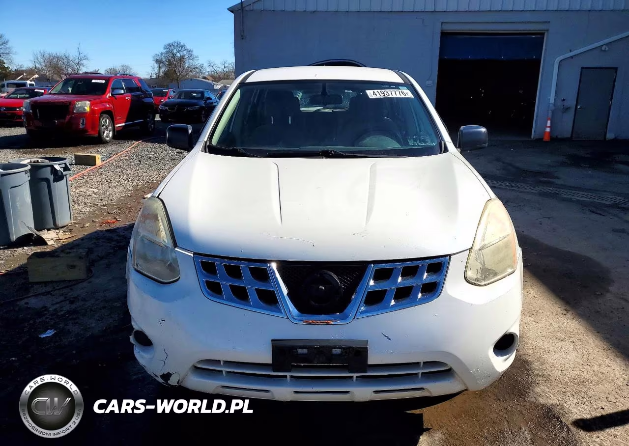 2012 Nissan Rogue S VIN:JN8AS5MV5CW368682 - 5