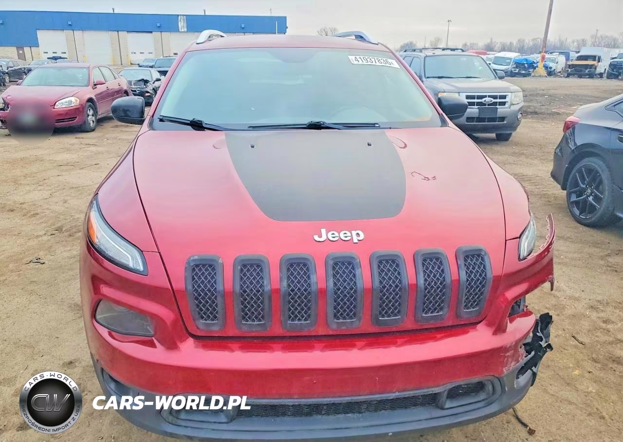 2016 Jeep Cherokee Latitude VIN:1C4PJMCB6GW271751 - 5