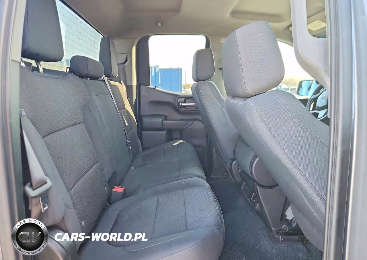 2020 Chevrolet Silverado C1500 Custom VIN:1GCRWBEK9LZ309025 - 10