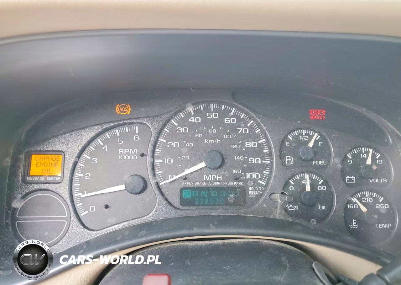 2002 Chevrolet Tahoe VIN:1GNEC13Z72R324484 - 9