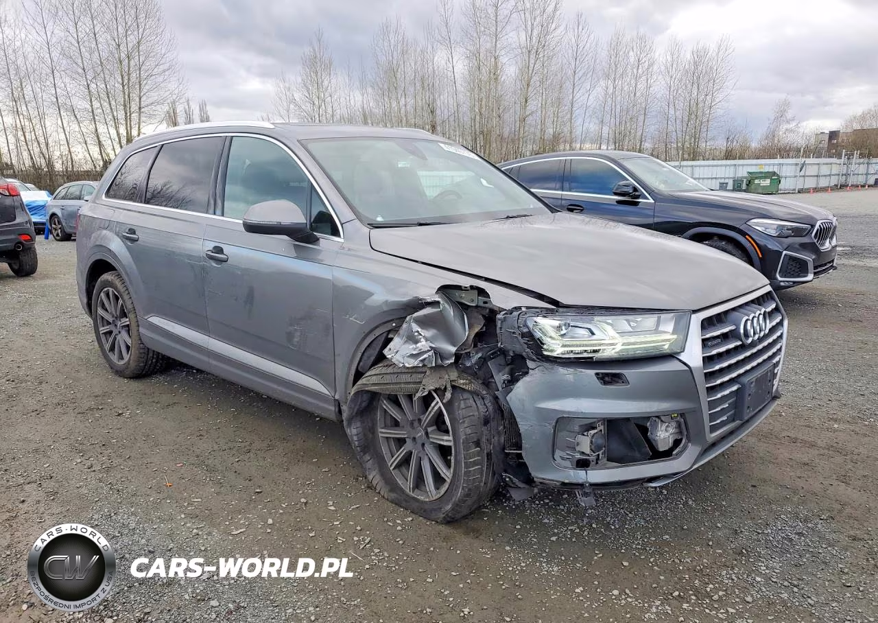2017 Audi Q7 Prestige VIN:WA1VAAF74HD006802 - 4