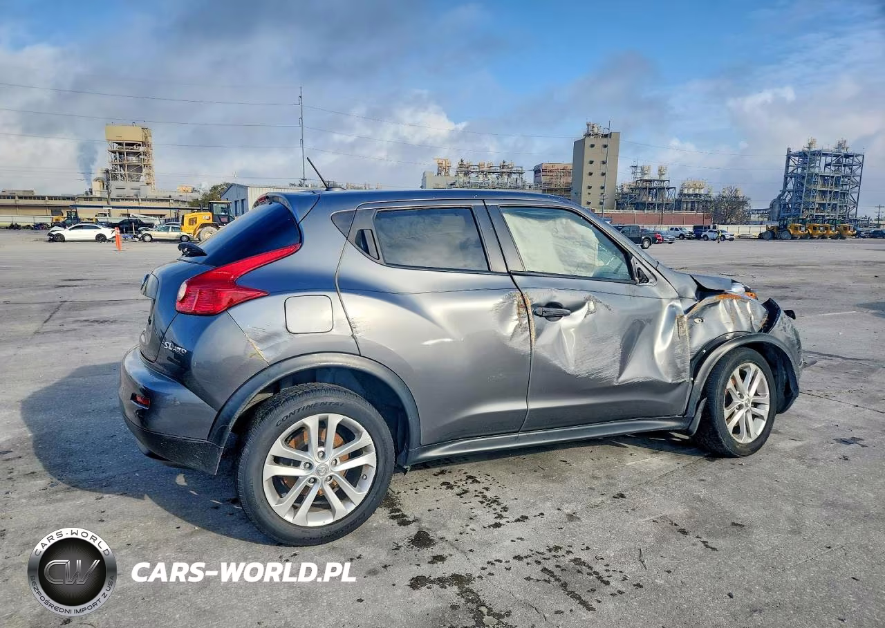 2011 Nissan Juke S VIN:JN8AF5MV5BT023415 - 3