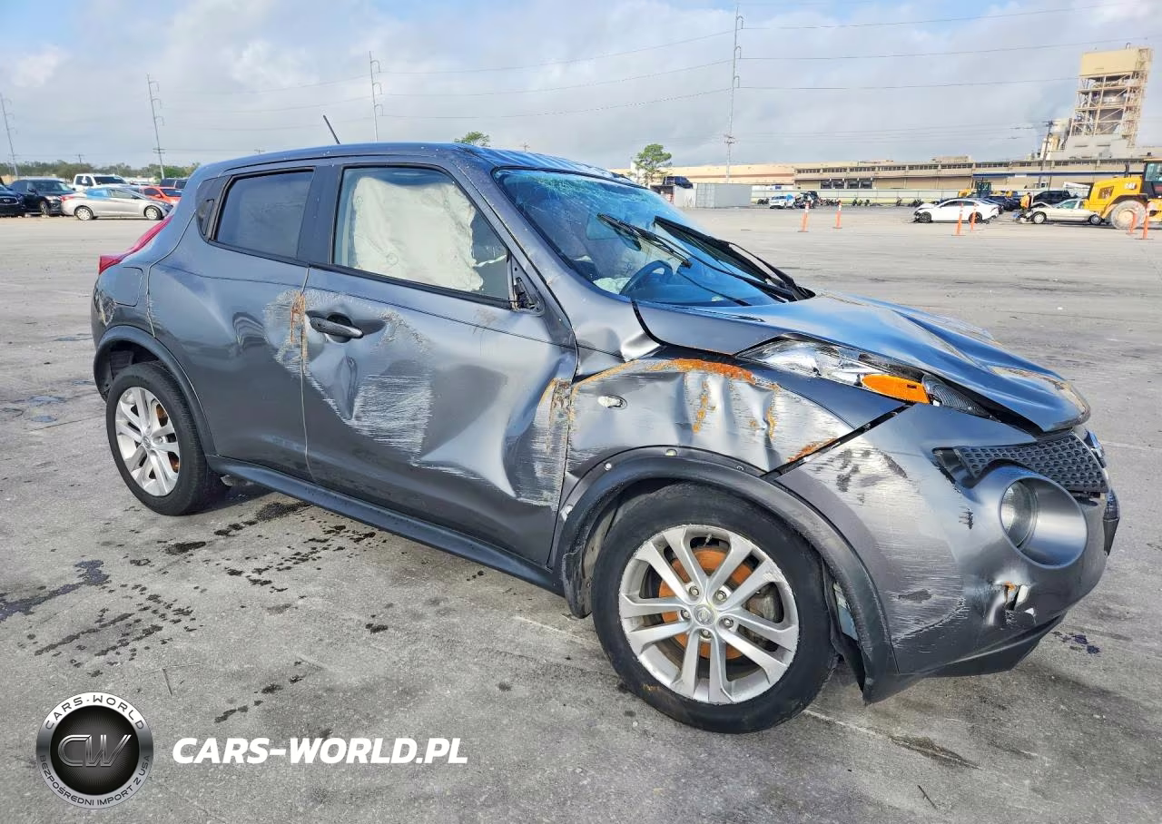 2011 Nissan Juke S VIN:JN8AF5MV5BT023415 - 4