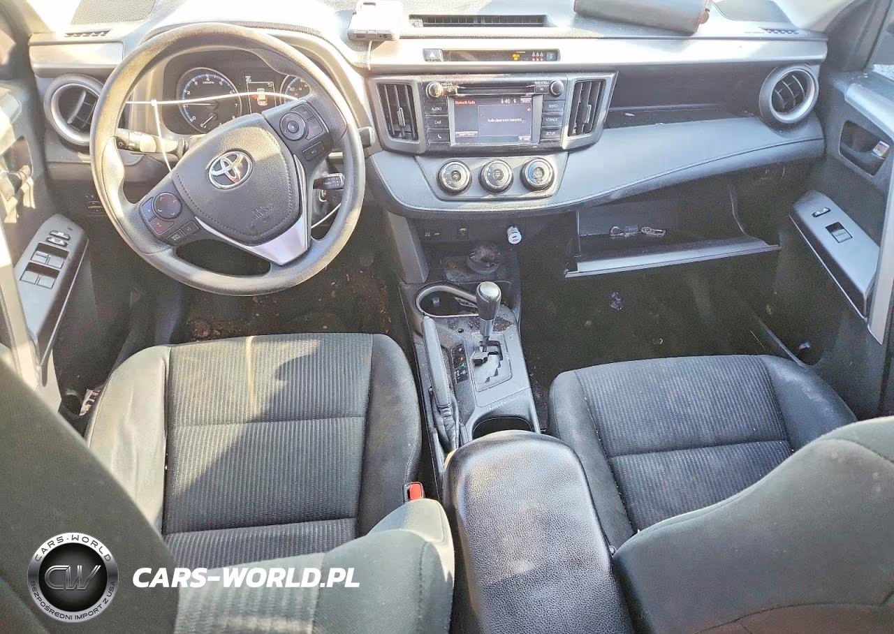 2018 Toyota Rav4 Le VIN:2T3ZFREV7JW476502 - 8