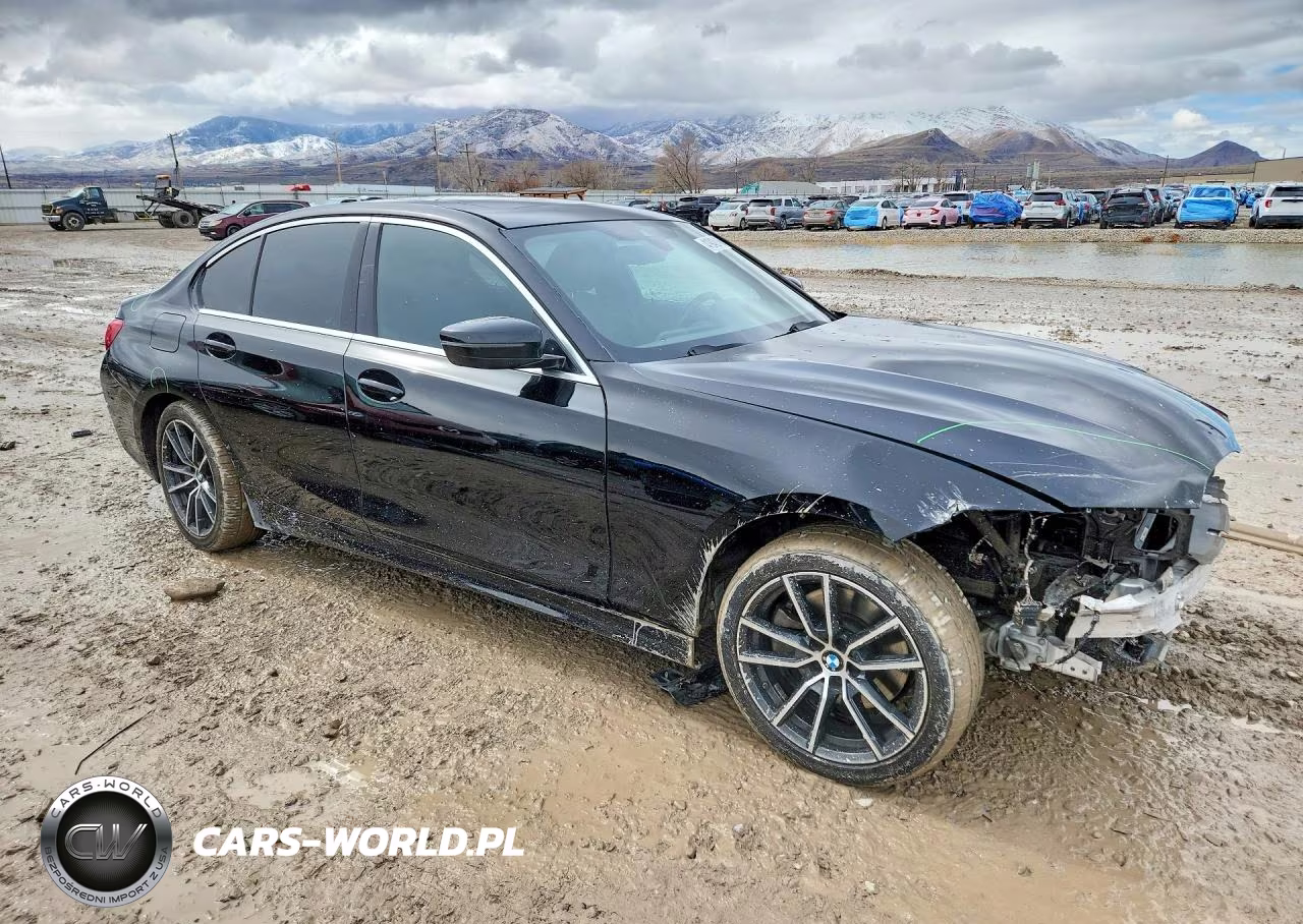 2020 BMW 330Xi VIN:3MW5R7J04L8B34794 - 4